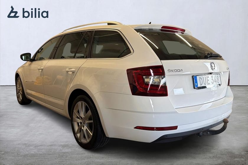 Bild 4 av Škoda Octavia Kombi STYLE TSI 150 DSG *Drag, värmare, Canton*