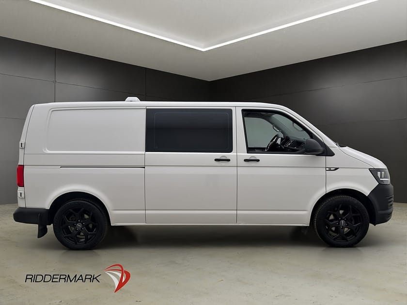 Bild 2 av Volkswagen Transporter Kombi L2 4Motion Värmare Dragkrok PDC