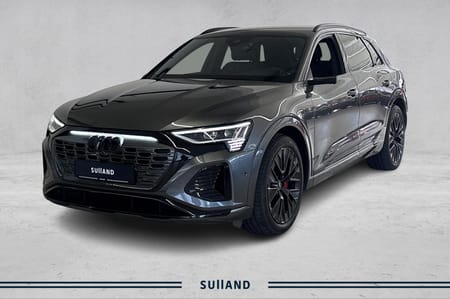 Audi Q8 50 e-tron quattro s line plus