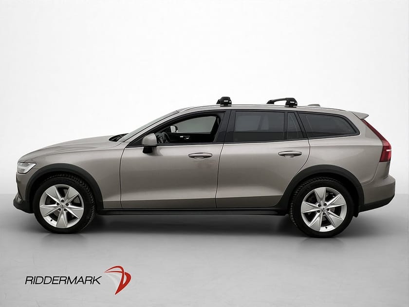 Bild 4 av Volvo V60 Cross Country D4 AWD Värmare 360° HuD H/K Skinn
