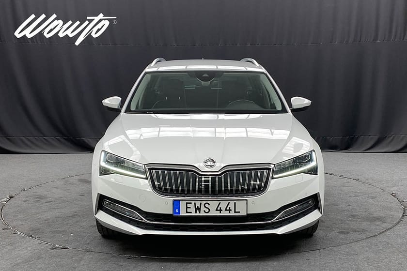 Bild 2 av Škoda Superb iV Kombi Skoda 1.4 TSI DSG 218HK Business Adventure