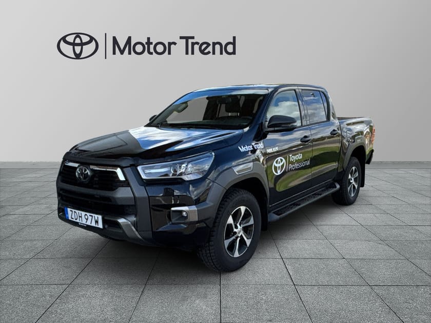 Bild 1 av Toyota Hilux Dubbelhytt D-CAB 2,8 D-4D MHEV AUT6 4WD INVINCIBLE, KOM
