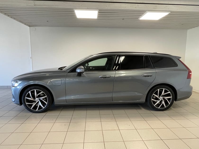 Bild 2 av Volvo V60 T6 TE Momentum Edition Drag Nav