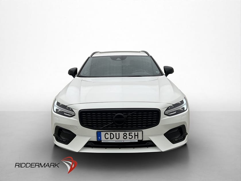Bild 2 av Volvo V90 T4 R-Design Pano VOC Värmare P-Sensorer Dragkrok