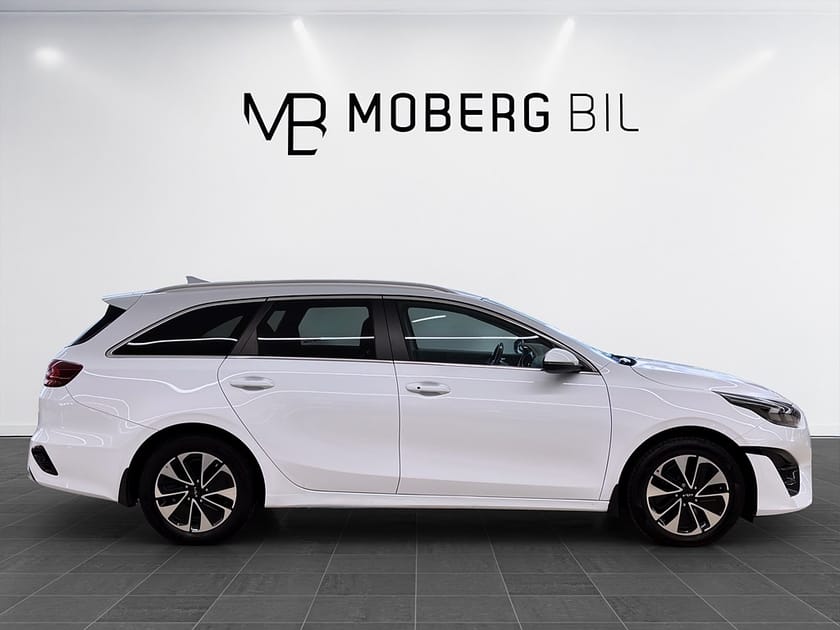 Bild 3 av Kia Ceed Sportswagon Plug-in Hybrid SW 141hk Helg på Moberg! Advance B-Kamera Navi Keyless