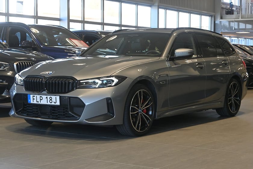 Bild 1 av BMW 330e xDrive Touring M Sport Pro Innovation Läder Pano