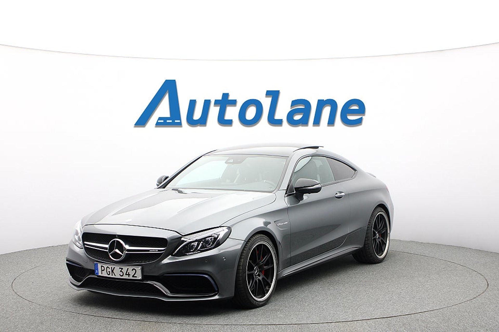 Mercedes-Benz C 63 AMG Coupé 2017, bild 4/10