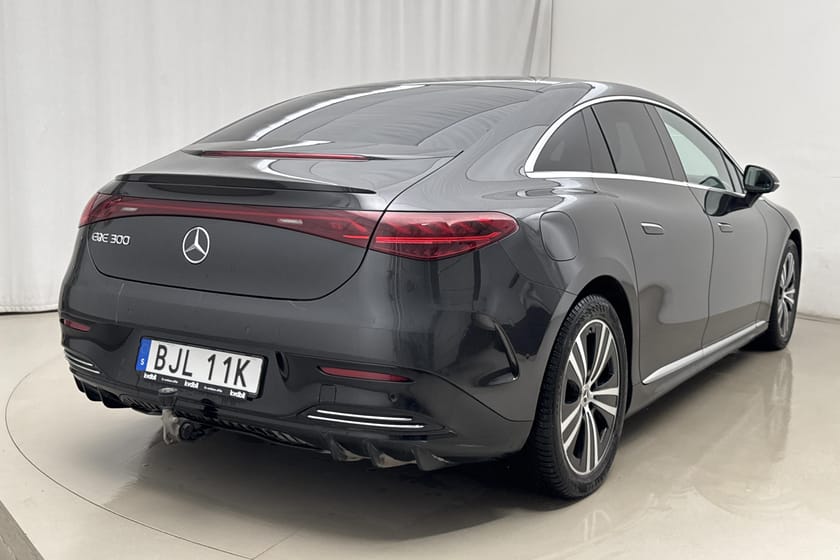 Bild 3 av Mercedes-Benz EQE 300 V295 (245hk) AMG Line Burmester