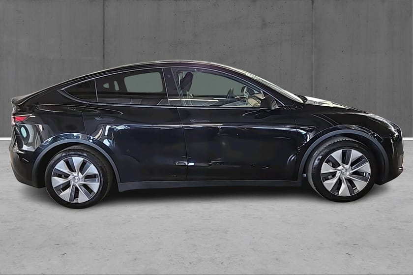 Bilde 4 av Tesla Model Y Standard Range RWD Hengerfeste