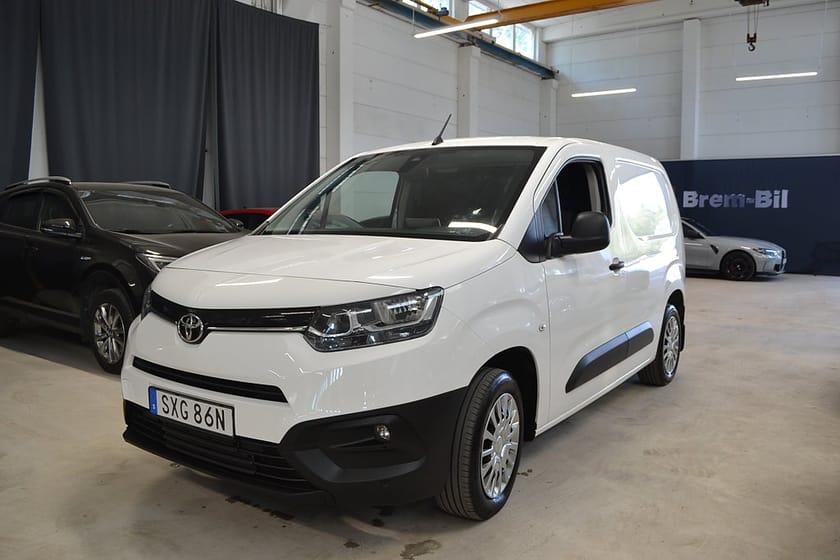 Bild 1 av Toyota ProAce City 1.5D PRO + KAMERA. DRAG+VÄRMARE 102HK