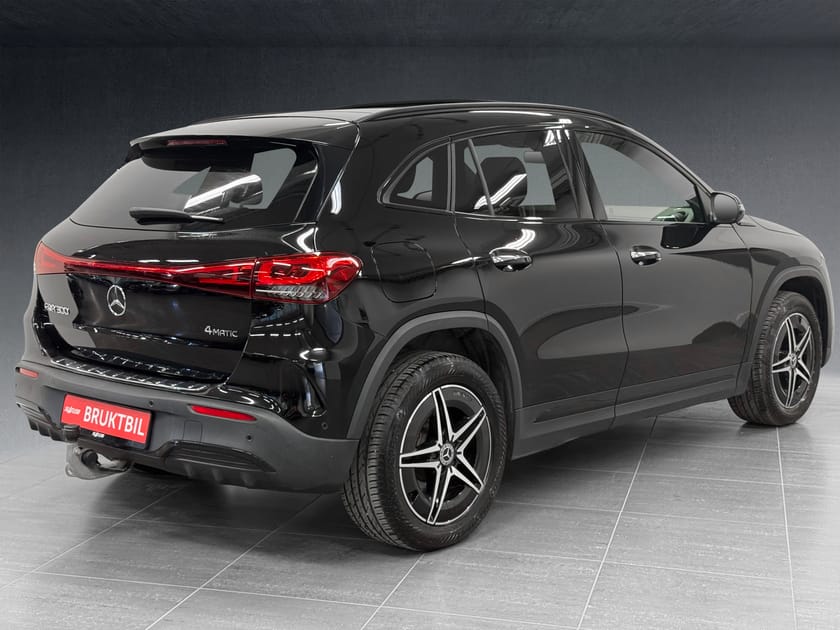 Bilde 5 av Mercedes-Benz EQA 300 4MATIC AMG|NAVI/ACC/R.KAMERA/PANO/LED/CARPLAY/KROK