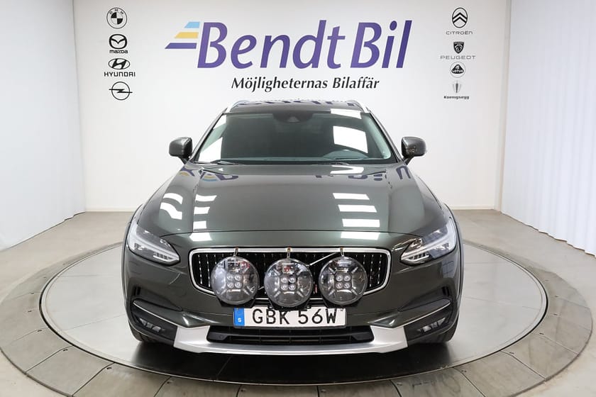Bild 3 av Volvo V90 Cross Country D4 AWD Pro | Advanced II | Läder | Head up | Dragkrok