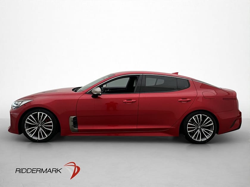 Bild 4 av Kia Stinger 2.2 CRDi AWD 200hk 360° HuD Skinn Navi