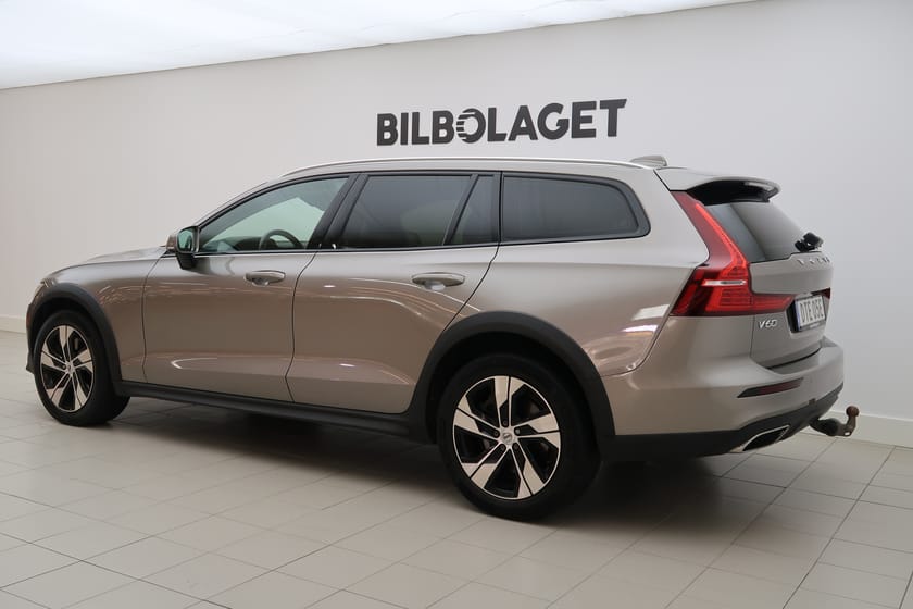 Bild 3 av Volvo V60 Cross Country B4 AWD Diesel Adv SE, Drag