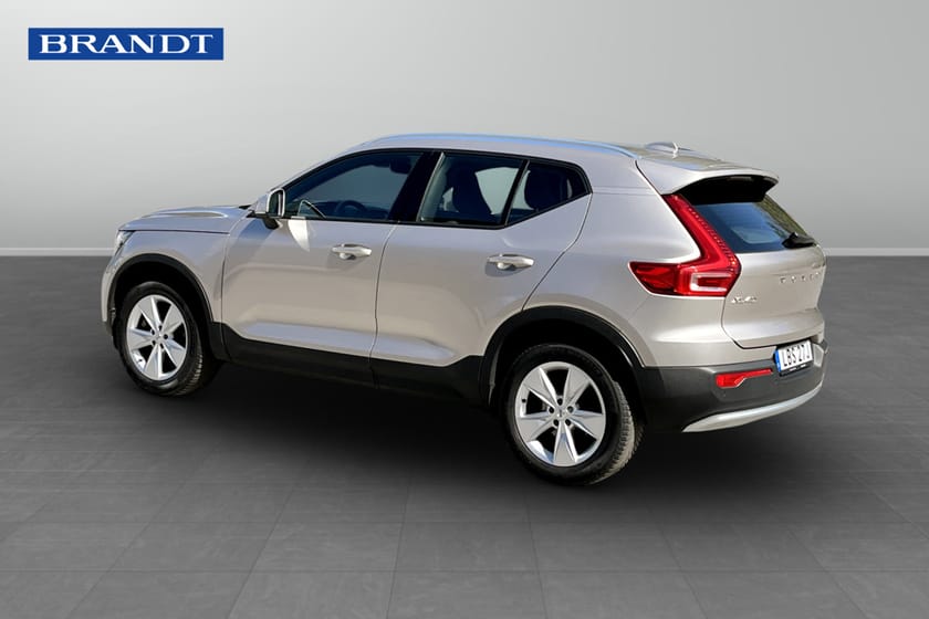 Bild 2 av Volvo XC40 B3 FWD Bensin Core