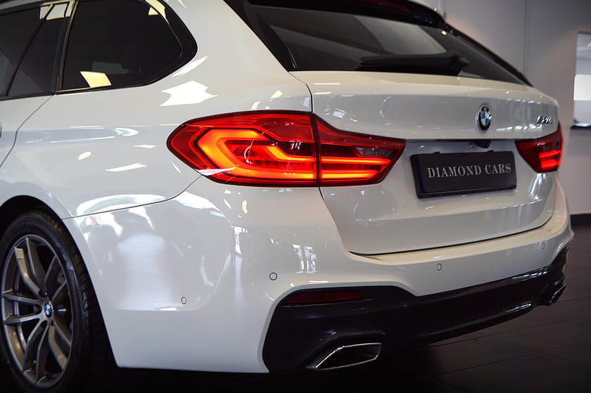 Bild 4 av BMW 520d Touring M Sport Drag Navi B-kamera Ny Servad
