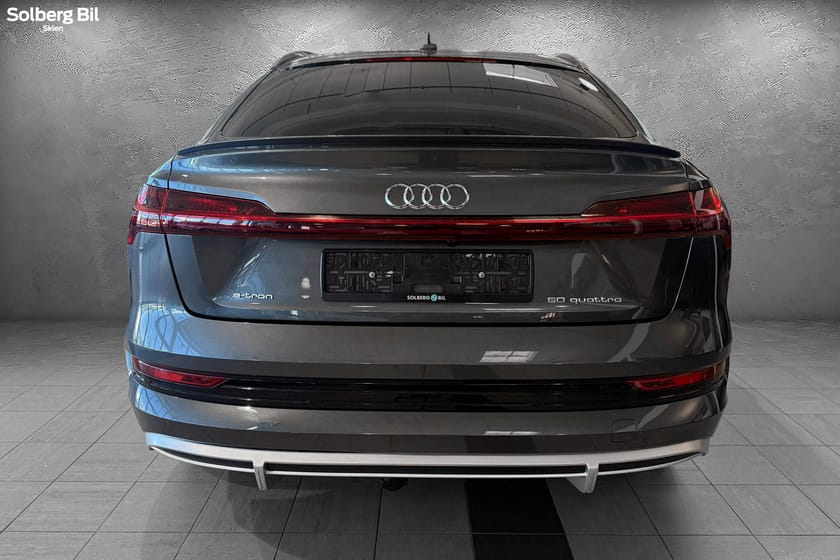 Bilde 5 av Audi e-tron Sportback 50 quattro S-LINE/ HENGER.F/ PANO/ 360.K/ HUD/ HENGER.F/ 21''