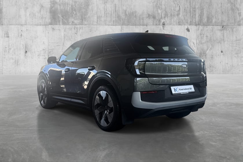 Bilde 3 av Ford Explorer EV Extended Range AWD Premium AWD/Soltak/Førerassistentpakke+++