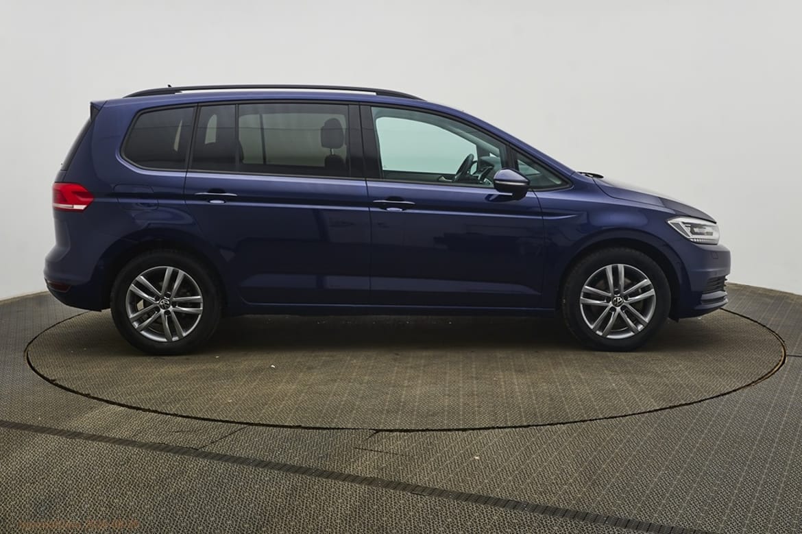 Volkswagen Volkswagen Touran — bild 6