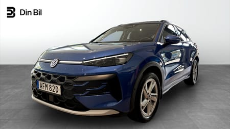 Volkswagen T-Roc 1.5 LIFE eTSI Klimatanläggning/Keyless
