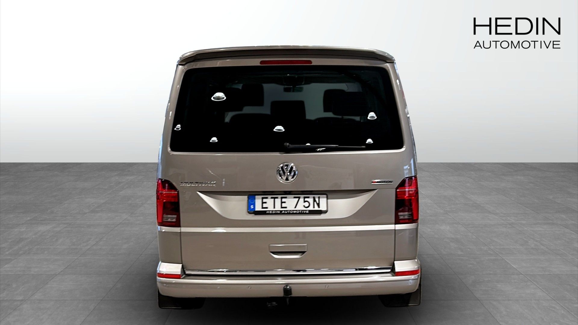 Volkswagen Multivan 2020, photo 7/10