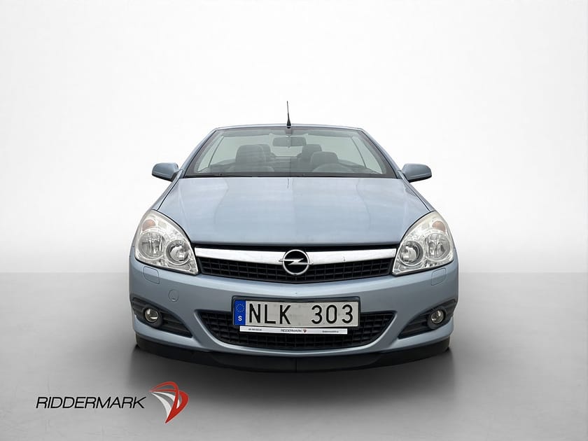 Bild 2 av Opel Astra TwinTop Cabriolet 1.8 140hk Halvskinn Hardtop