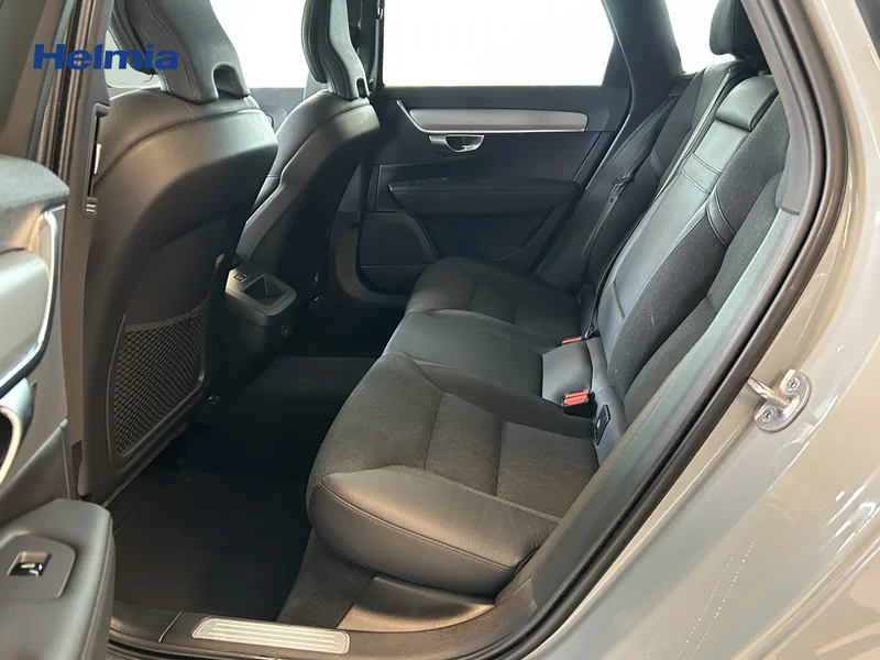 Bild 12 av 15 – Volvo V90 B4 Diesel Core