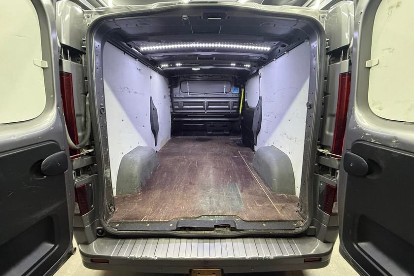 Bild 4 av Renault Trafic Skåpbil