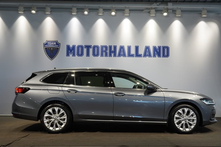 Bild 2 av Škoda Superb iV Kombi COMBI SELECTION 1,5 TSI 204 HK Lager