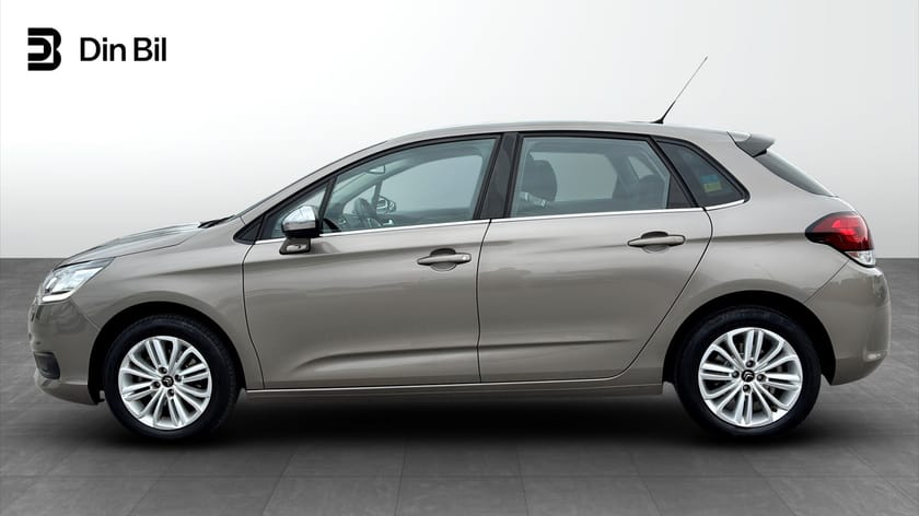 Bild 2 av Citroën C4 1.2 PureTech FWD 130hk Panoramatak/Dragkrok
