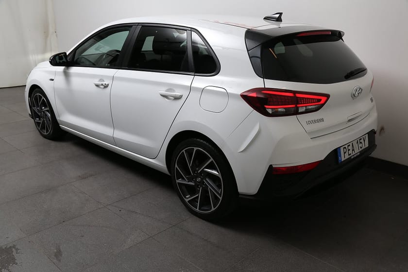 Bild 4 av Hyundai i30 1,5 T-GDI MHEV 159hk N-Line Aut Kamera CarPlay Keyless