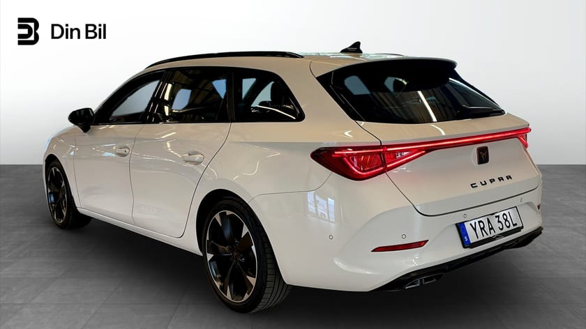Bild 3 av CUPRA Leon Sportstourer 1.5 eTSI DSG Drag B-Kamera Carplay 150 HK
