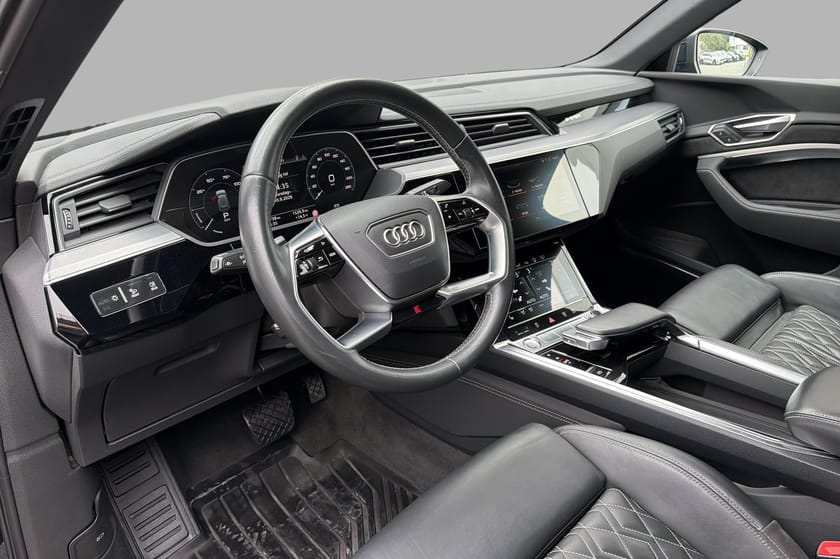Bilde 5 av Audi e-tron Sportback 55 quattro Flott SB,/HUD/360kamera/H.feste/Panorama/S+V