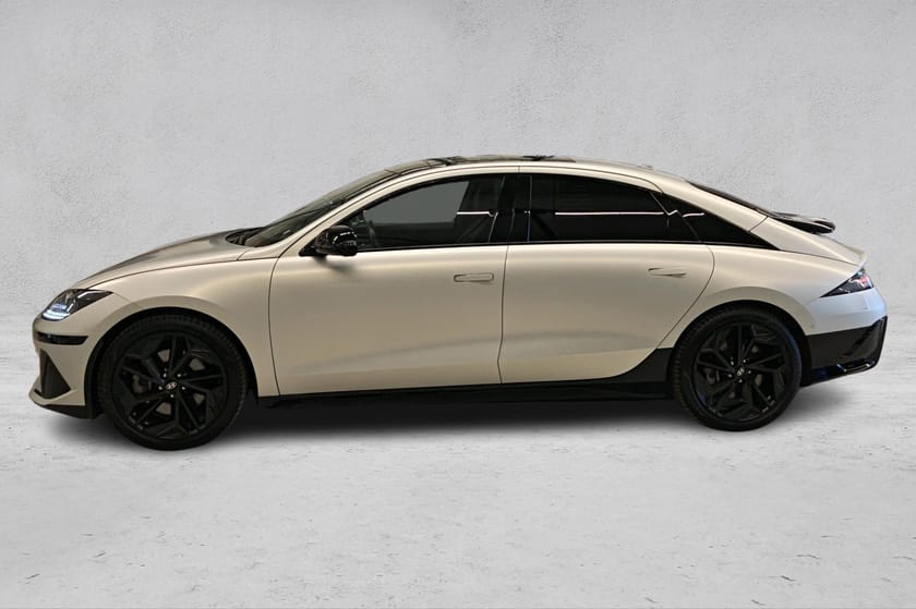 Bilde 2 av Hyundai Ioniq 6 First Edition I LongRange I AWD I Soltak I 20" hjul I
