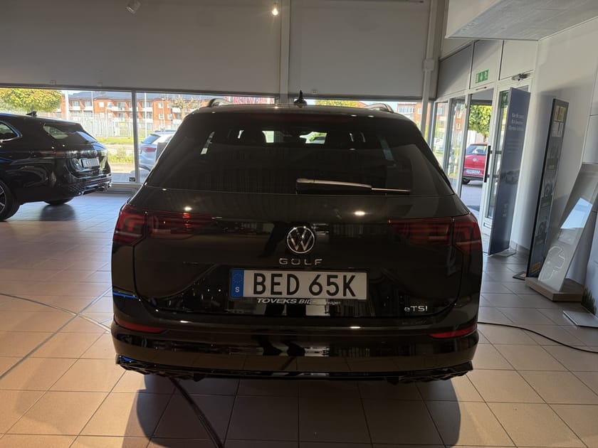 Bild 5 av Volkswagen Golf Sportscombi R-LINE 1,5 ETSI 150 HK DSG7