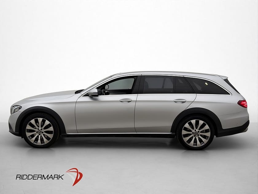 Bild 4 av Mercedes-Benz E 220 d 4MATIC All-Terrain E220 4M Pano Kamera Skinn Drag
