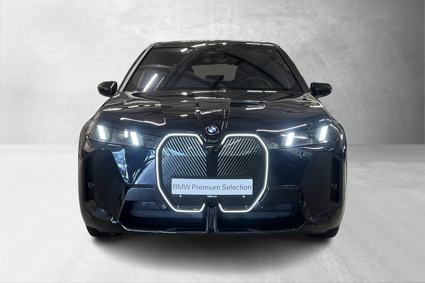 Bilde 2 av BMW iX xDrive60 FullyCharged,M-Sport,Pano,Massasje,H/K