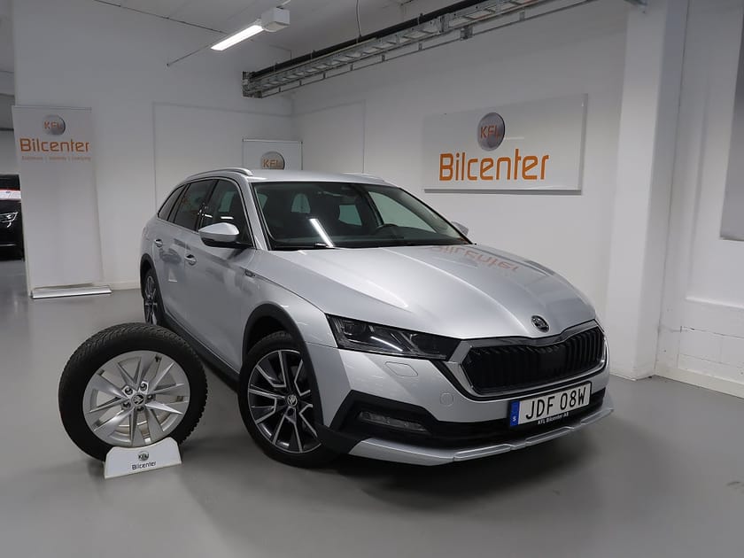 Bild 1 av Škoda Octavia Scout Skoda 2.0 TDI 4x4 V-Däck ingår Cockpit-Drag-Kamera-Värmare-Ca