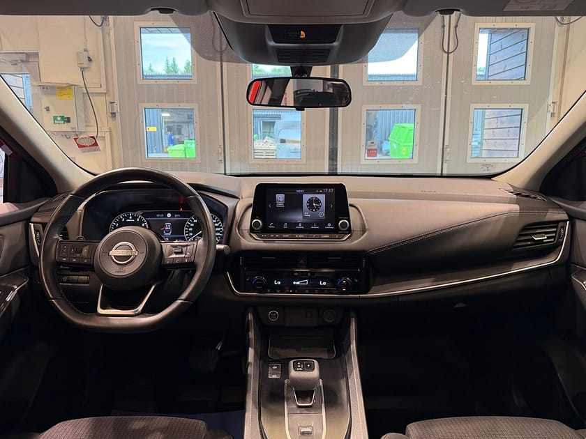 Bild 5 av Nissan Qashqai 1.3 DIG-T XTRONIC-CVT B-kamera Keyless Dödavinkel 158hk