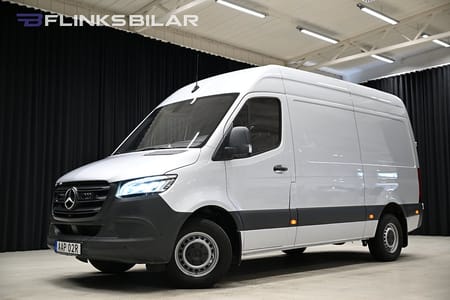 Mercedes-Benz Sprinter 317 CDI RWD Panel Van