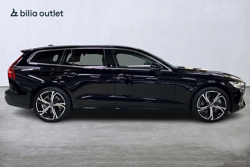 Bild 5 av Volvo V60 T6 AWD aut Core Edition 350hk Navi Drag H/K Backkamera