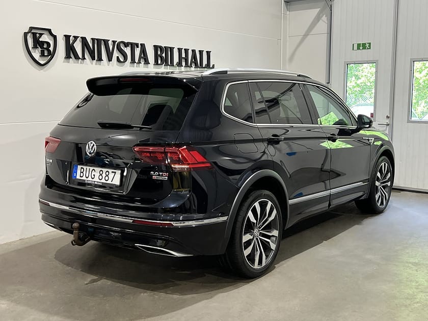 Bild 4 av Volkswagen Tiguan Allspace 7-sätes 2.0 TDI 4M R-Line Värmare Drag  190hk