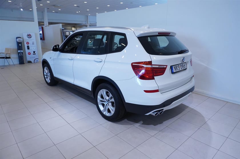 Bild 5 av BMW X3 xDrive35d Steptronic 313hk Navi Dragkrok PDC Fram Bak