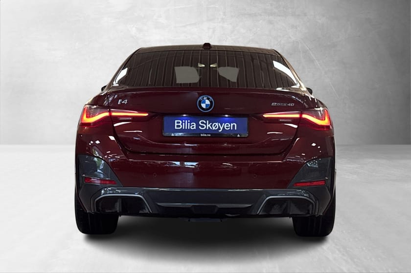Bilde 4 av BMW i4 eDrive40 Gran Coupé M-Sport, Skinn, Soltak, ACC, El.seter, H/K