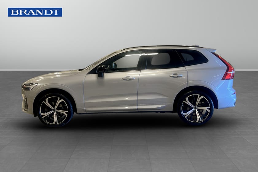 Bild 3 av Volvo XC60 B5 AWD Bensin R-Design