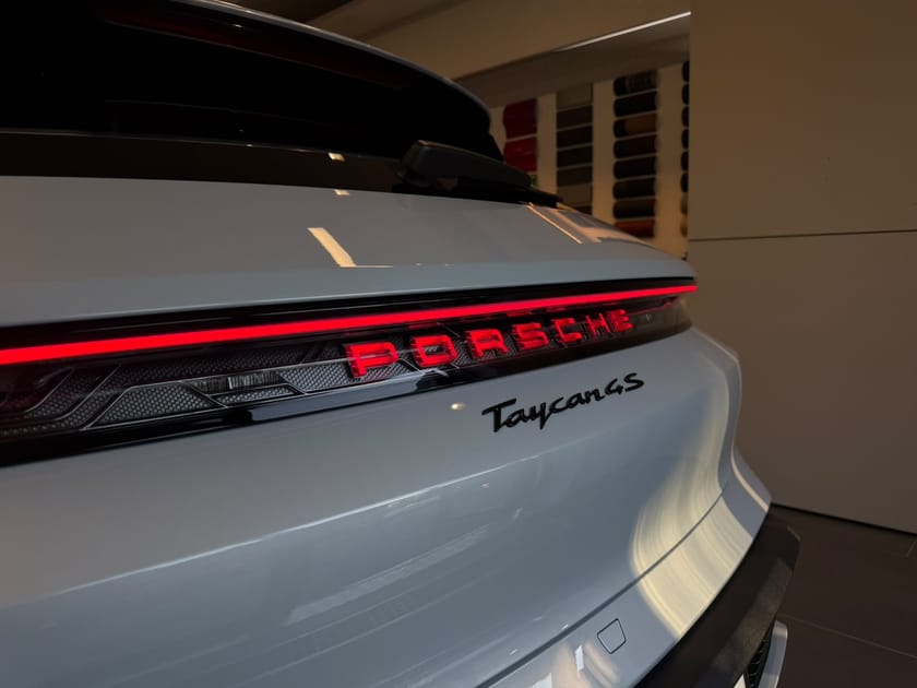 Bild 2 av Porsche Taycan 4S Sport Turismo