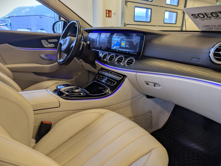Bilde 3 av Mercedes-Benz E 220 d 4MATIC All-Terrain 220d | Premium+/HUD/Krok/Burmester® ++