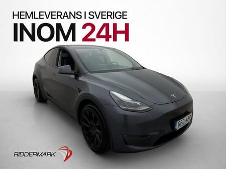 Tesla Model Y Long Range AWD Pano AP Svensksåld MOMS