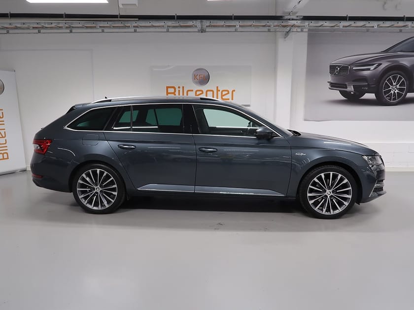 Bild 5 av Škoda Superb iV Kombi Skoda 1.4 TSI L&K V-Däck ingår Canton-Drag-Kamera-Vä