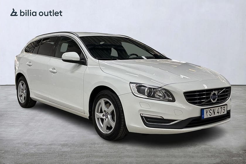 Bild 4 av Volvo V60 D4 aut Classic Momentum 190hk Navi Drag P-värm Rattvärm